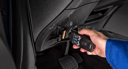 TEXA AXONE Nemo Light CAR with Nano S 2 in use